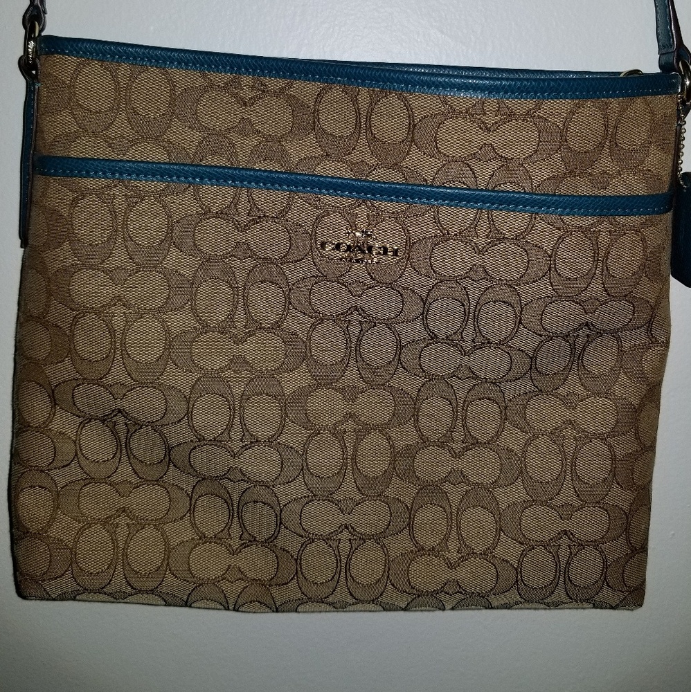 Crossbody coach bag